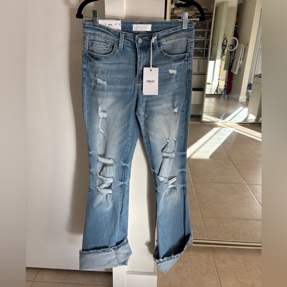 Vervet Women's Light Blue Flare Jeans